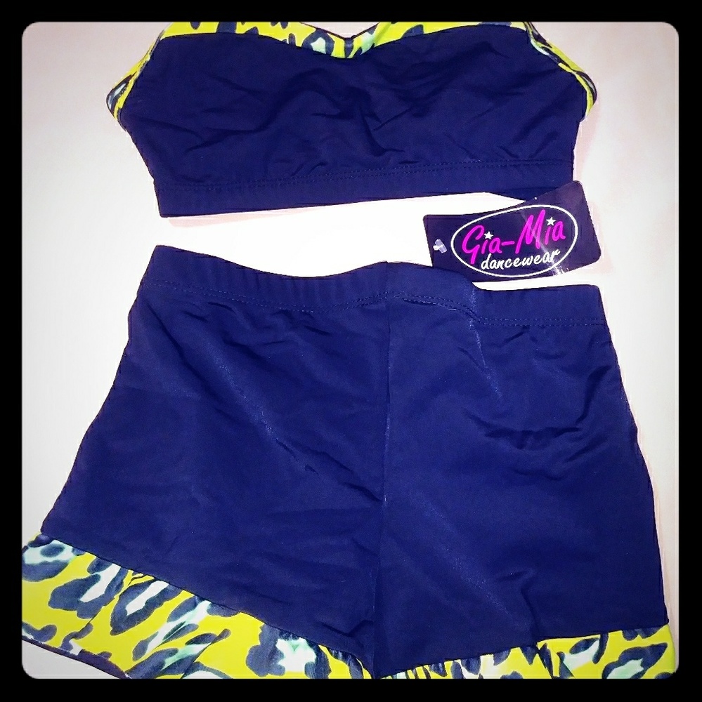 Gia Mia Dance shorts and crop top set